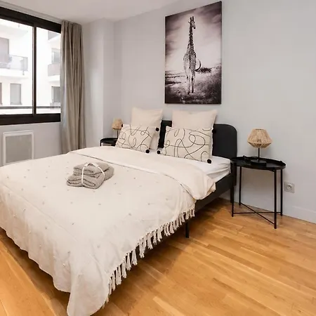 Luxueux Compans Caffarelli Climatiseur Parking Prive Gratuit Jardin Japonais 4 Personnes Apartmán *